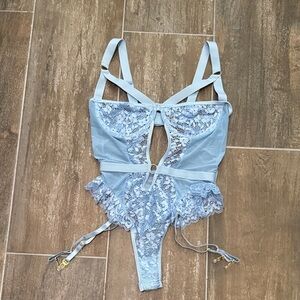 Elegant Lace Chemise in Light Blue